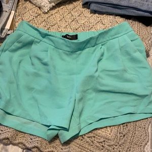 Pull on sea foam teal pleated shorts